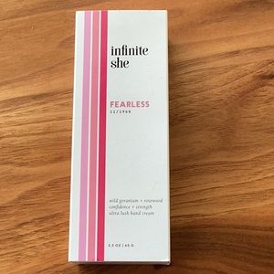 NEW IN BOX infinite she “fearless” ultra lush hand cream 2.3 ounces